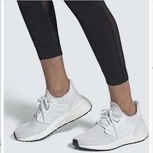 Adidas Ultraboost 20 all white size 6 - Like NEW condition